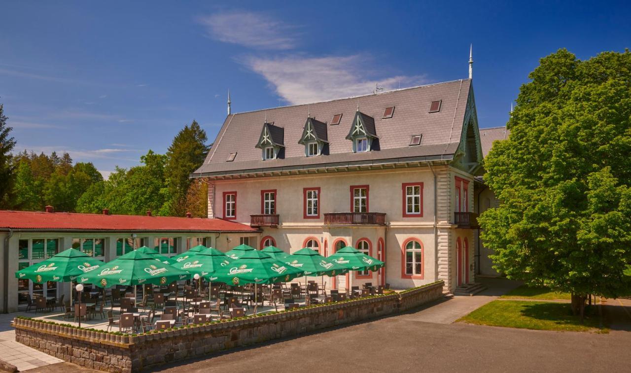 Hotel Mezni Louka Hrensko Exterior photo